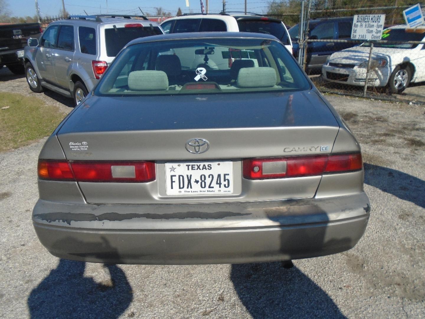 1999 TAN TOYOTA CAMRY CE (4T1BG22K8XU) with an 2.2L L4 DOHC 16V engine, AUTOMATIC transmission, located at 2303 West Mt. Houston, Houston, 77038, (281) 507-3956, 29.771597, -95.339569- Photo#2