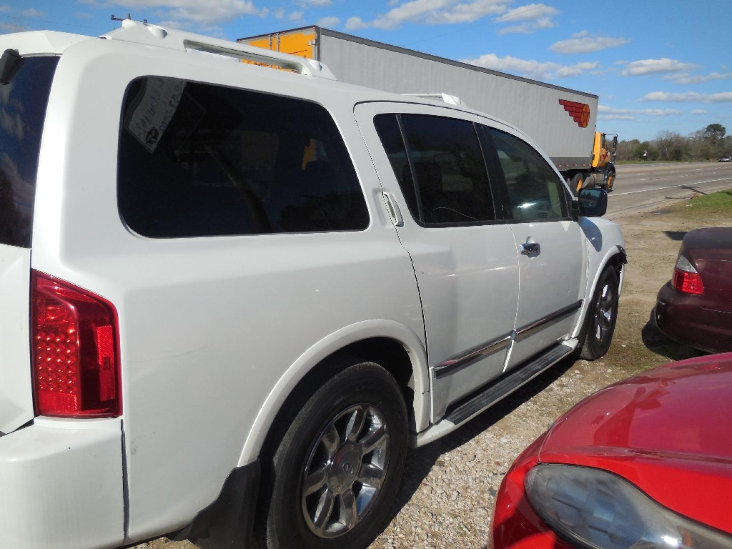 2004 WHITE INFINITI QX56 2WD (5N3AA08A64N) with an 5.6L V8 DOHC 32V engine, AUTOMATIC transmission, located at 2303 West Mt. Houston, Houston, 77038, (281) 507-3956, 29.771597, -95.339569- Photo#7