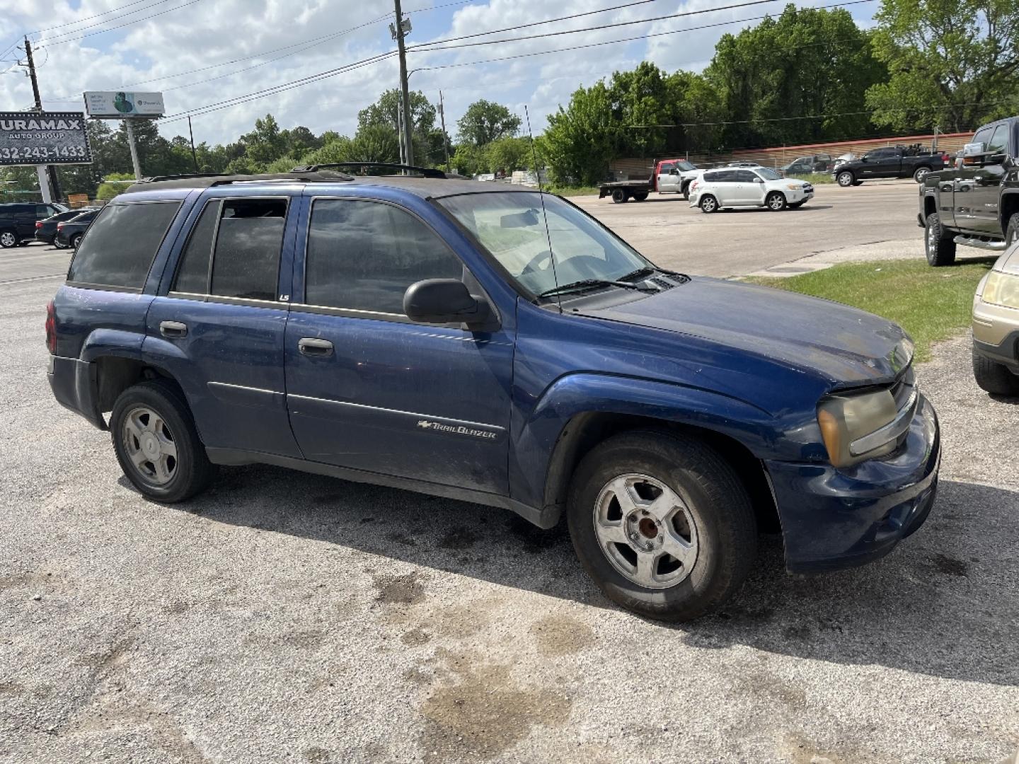 2002 BLUE CHEVROLET TRAILBLAZER LS 2WD (1GNDS13S322) with an 4.2L L6 DOHC 24V engine, AUTOMATIC transmission, located at 2303 West Mt. Houston, Houston, 77038, (281) 507-3956, 29.771597, -95.339569- Photo#0