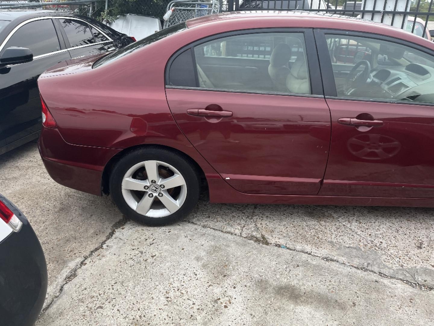 2007 RED HONDA CIVIC EX Sedan AT (1HGFA16837L) with an 1.8L L4 SOHC 16V engine, AUTOMATIC transmission, located at 2303 West Mt. Houston, Houston, 77038, (281) 507-3956, 29.771597, -95.339569- Photo#1