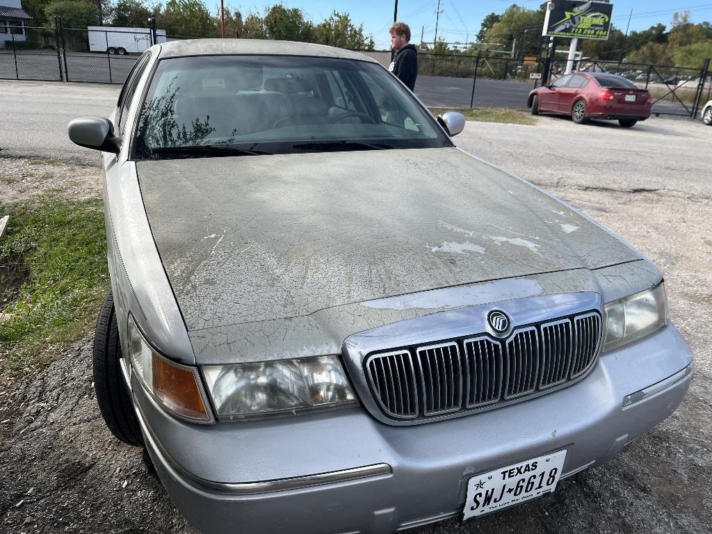 photo of 2002 MERCURY GRAND MARQUIS SEDAN 4-DR