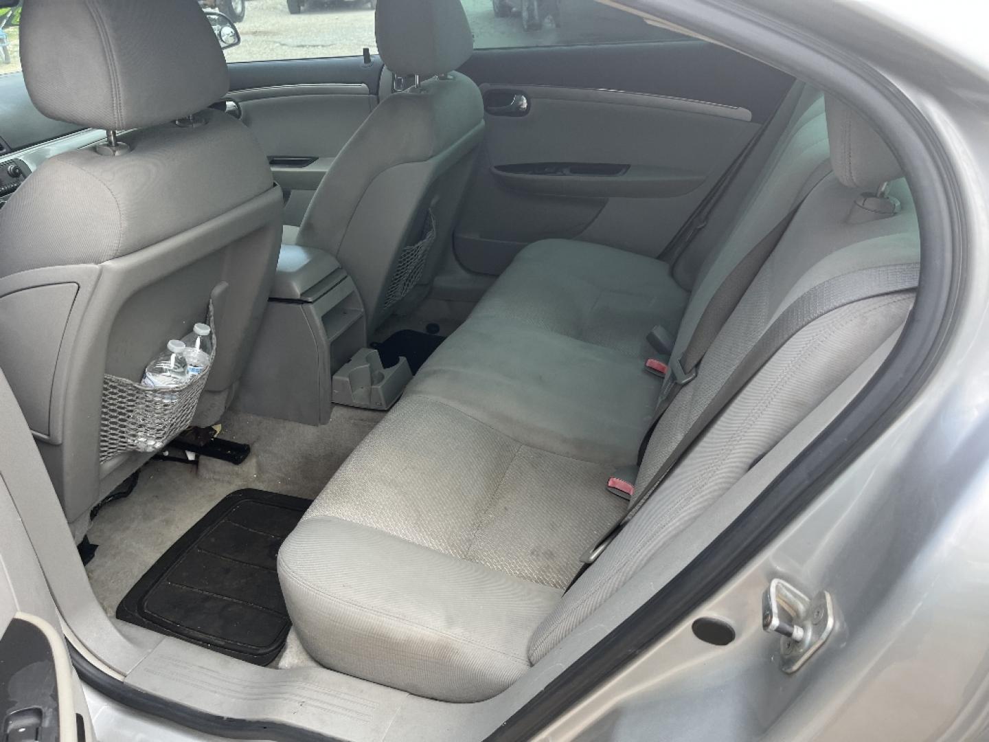 2008 GRAY SATURN AURA XE (1G8ZS57N98F) with an 3.5L V6 12V OHV engine, AUTOMATIC transmission, located at 2303 West Mt. Houston, Houston, 77038, (281) 507-3956, 29.771597, -95.339569- Photo#3
