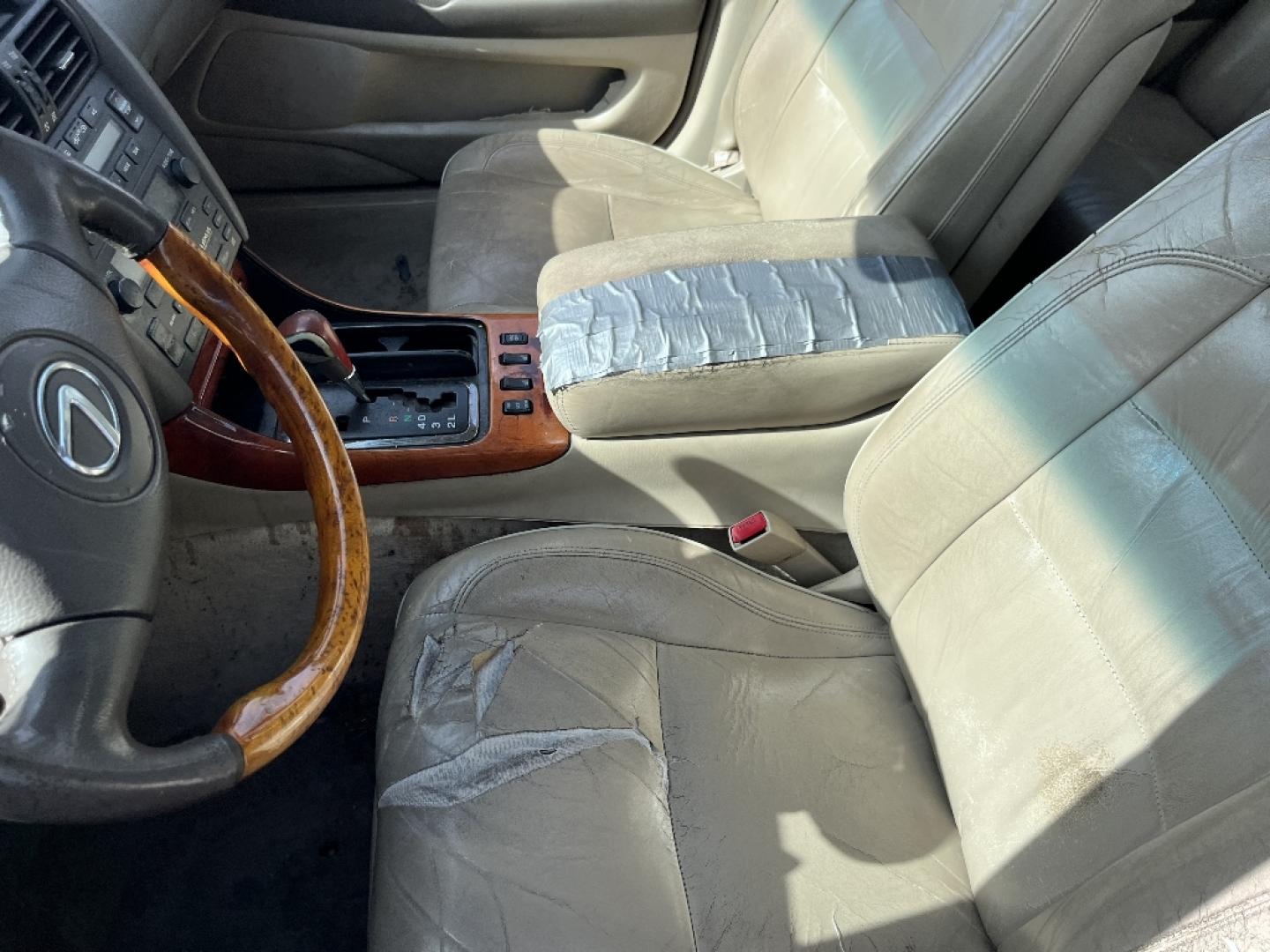2001 BLUE LEXUS GS GS 430 (JT8BL69S510) with an 4.3L V8 DOHC 32V engine, AUTOMATIC transmission, located at 2303 West Mt. Houston, Houston, 77038, (281) 507-3956, 29.771597, -95.339569- Photo#5