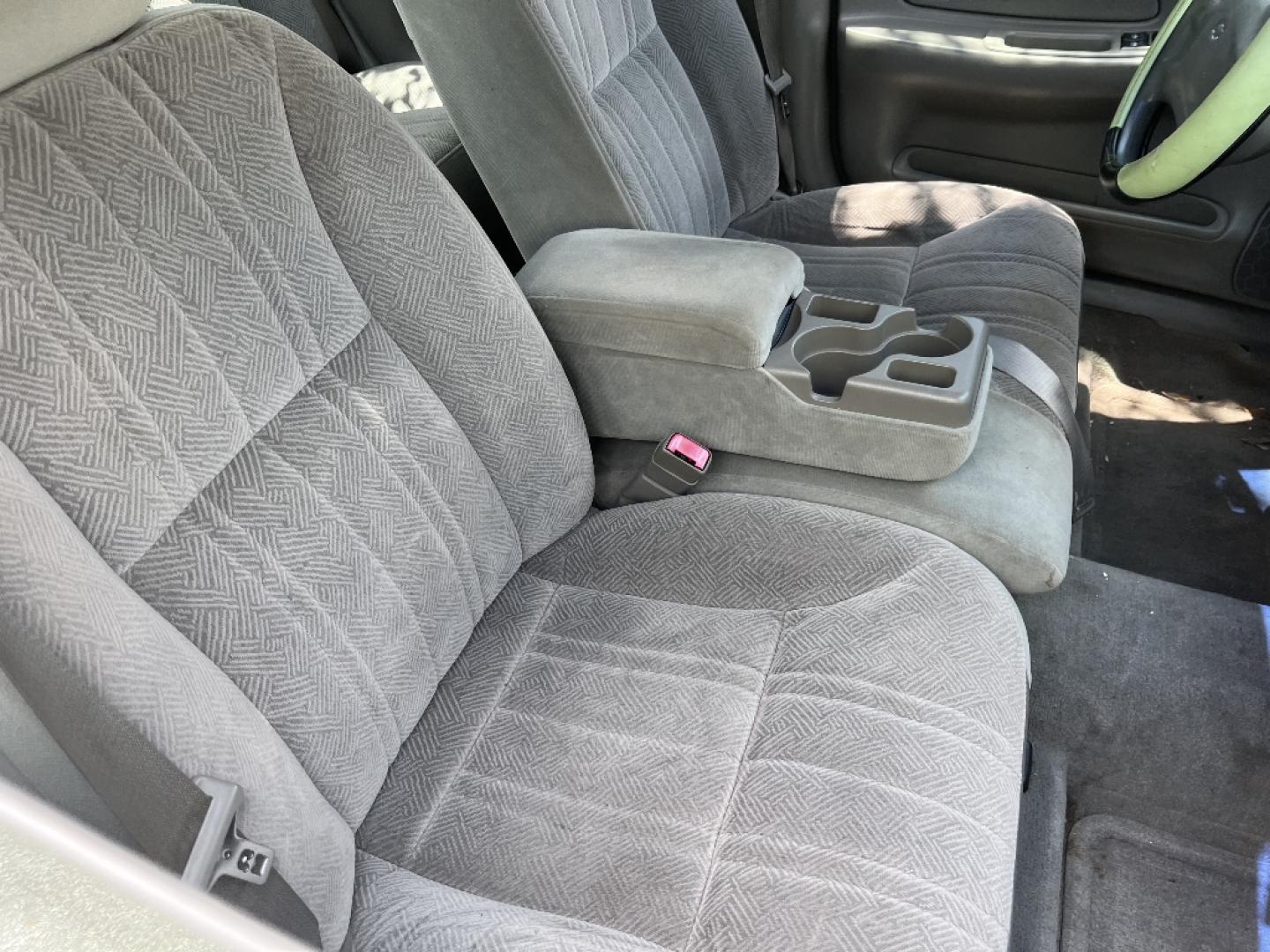 2002 GREEN CHEVROLET IMPALA Base (2G1WF52E629) with an 3.4L V6 OHV 12V engine, AUTOMATIC transmission, located at 2303 West Mt. Houston, Houston, 77038, (281) 507-3956, 29.771597, -95.339569- Photo#1