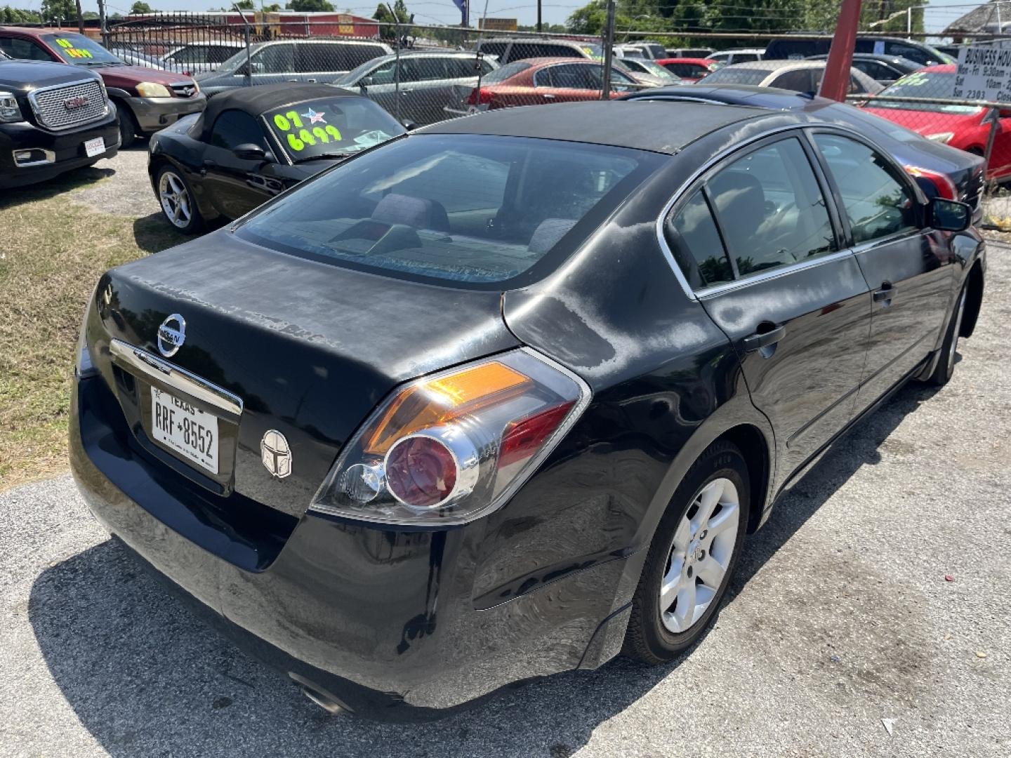 2009 BLUE NISSAN ALTIMA 2.5 (1N4AL21E89N) with an 2.5L L4 DOHC 16V engine, AUTOMATIC transmission, located at 2303 West Mt. Houston, Houston, 77038, (281) 507-3956, 29.771597, -95.339569- Photo#1