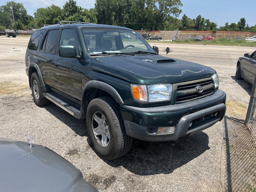 photo of 1999 TOYOTA 4RUNNER SUV 4-DR