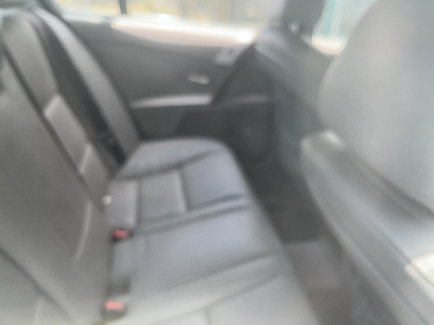 2005 GRAY BMW 5-SERIES 530i (WBANA73565B) with an 3.0L L6 DOHC 24V engine, AUTOMATIC transmission, located at 2303 West Mt. Houston, Houston, 77038, (281) 507-3956, 29.771597, -95.339569- Photo#4