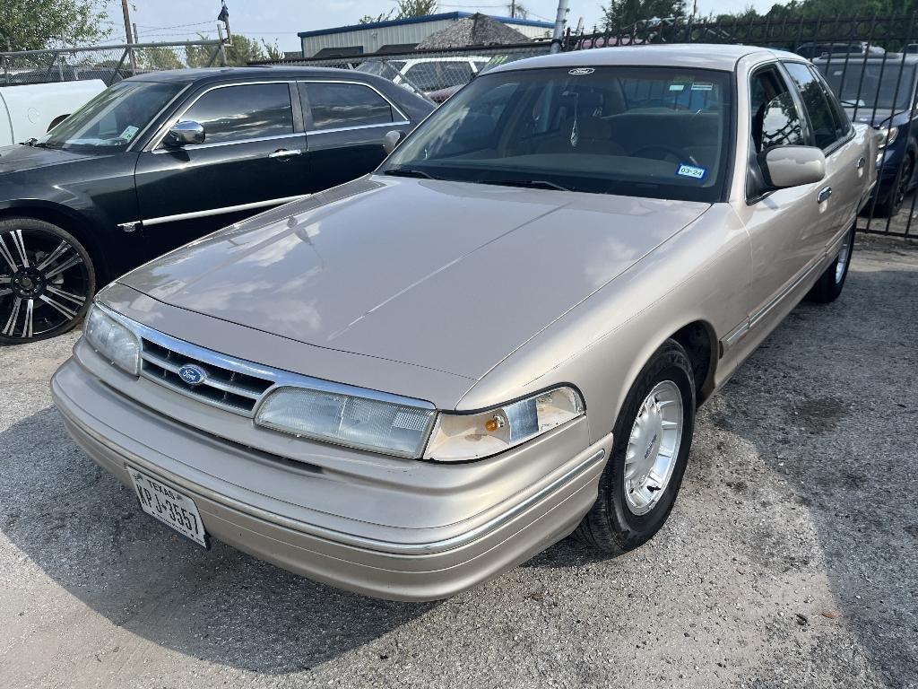 photo of 1997 FORD CROWN VICTORIA SEDAN 4-DR