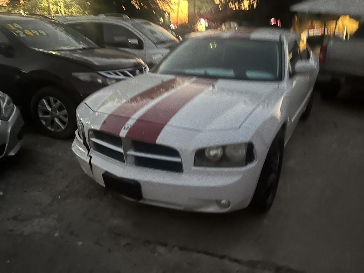 2010 WHITE DODGE CHARGER SXT (2B3CA3CV3AH) with an 3.5L V6 SOHC 24V engine, AUTOMATIC transmission, located at 2303 West Mt. Houston, Houston, 77038, (281) 507-3956, 29.771597, -95.339569 - Photo#7