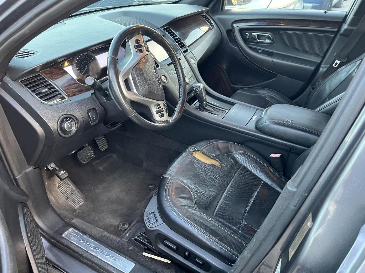2013 BLACK FORD TAURUS Limited FWD (1FAHP2F85DG) with an 3.5L V6 DOHC 24V engine, AUTOMATIC transmission, located at 2303 West Mt. Houston, Houston, 77038, (281) 507-3956, 29.771597, -95.339569 - Photo#2