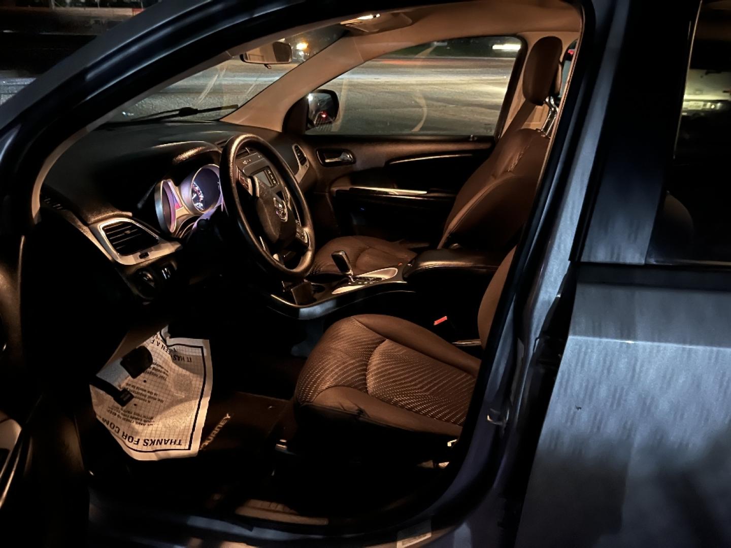 2015 GRAY DODGE JOURNEY SXT (3C4PDCBGXFT) with an 3.6L V6 DOHC 24V engine, AUTOMATIC transmission, located at 2303 West Mt. Houston, Houston, 77038, (281) 507-3956, 29.771597, -95.339569- Photo#5
