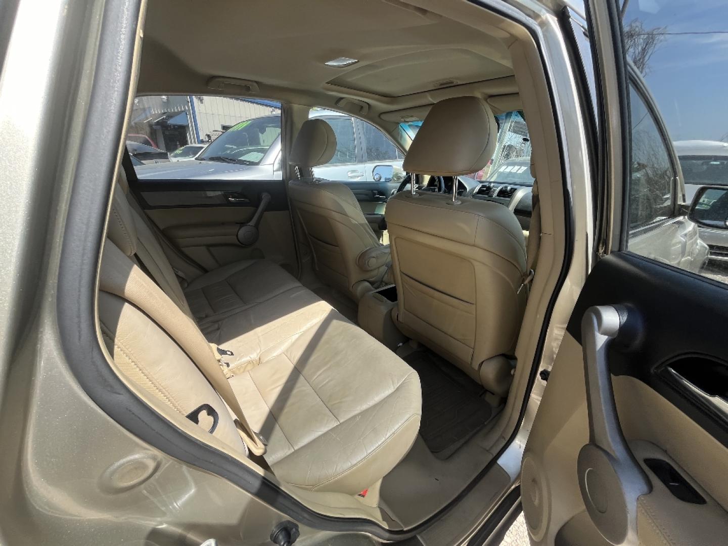 2007 BROWN HONDA CR-V EX-L 2WD AT (JHLRE38707C) with an 2.4L L4 DOHC 16V engine, AUTOMATIC transmission, located at 2303 West Mt. Houston, Houston, 77038, (281) 507-3956, 29.771597, -95.339569- Photo#1