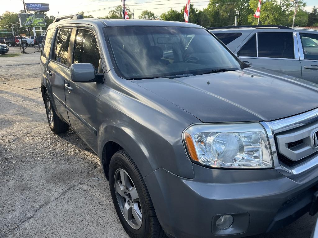 photo of 2009 HONDA PILOT SUV 4-DR