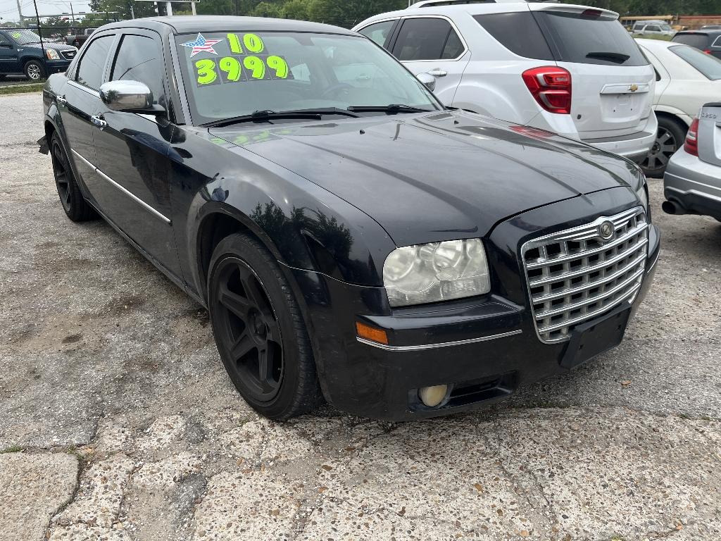 photo of 2010 CHRYSLER 300 SEDAN 4-DR