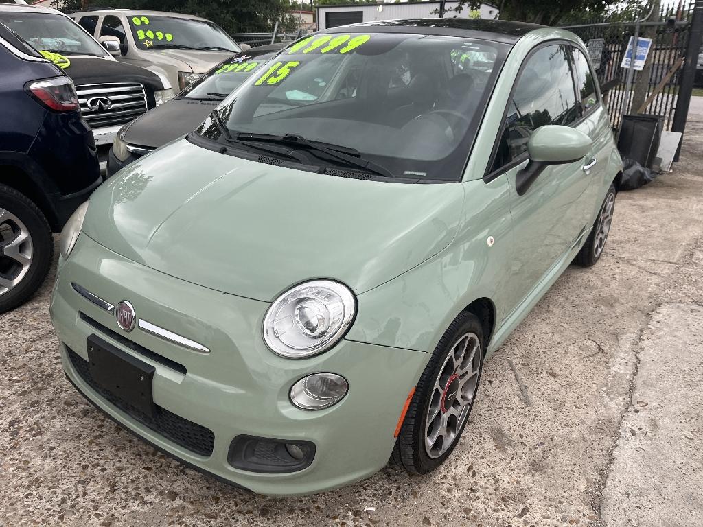 photo of 2015 FIAT 500 HATCHBACK 2-DR