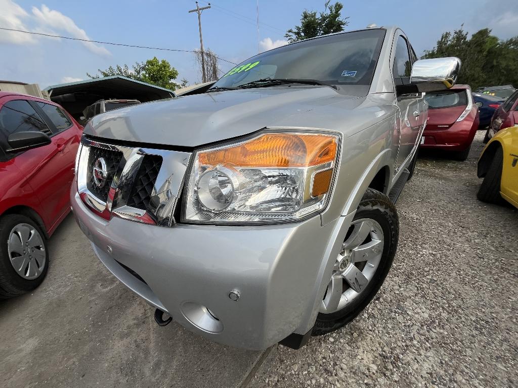 photo of 2008 NISSAN ARMADA SUV 4-DR