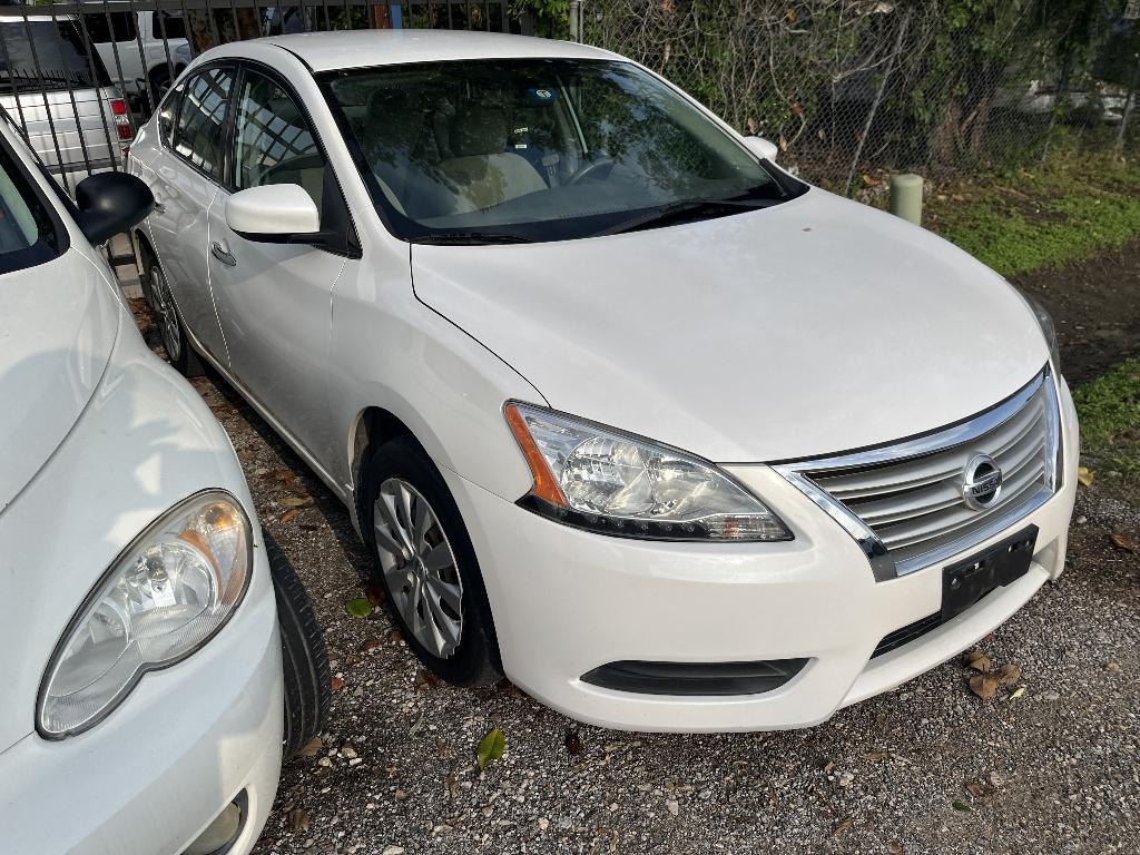 photo of 2013 NISSAN SENTRA SEDAN 4-DR