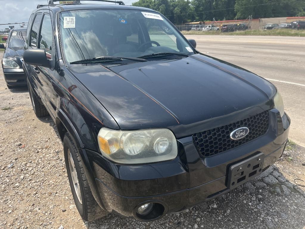 photo of 2005 FORD ESCAPE SUV 4-DR