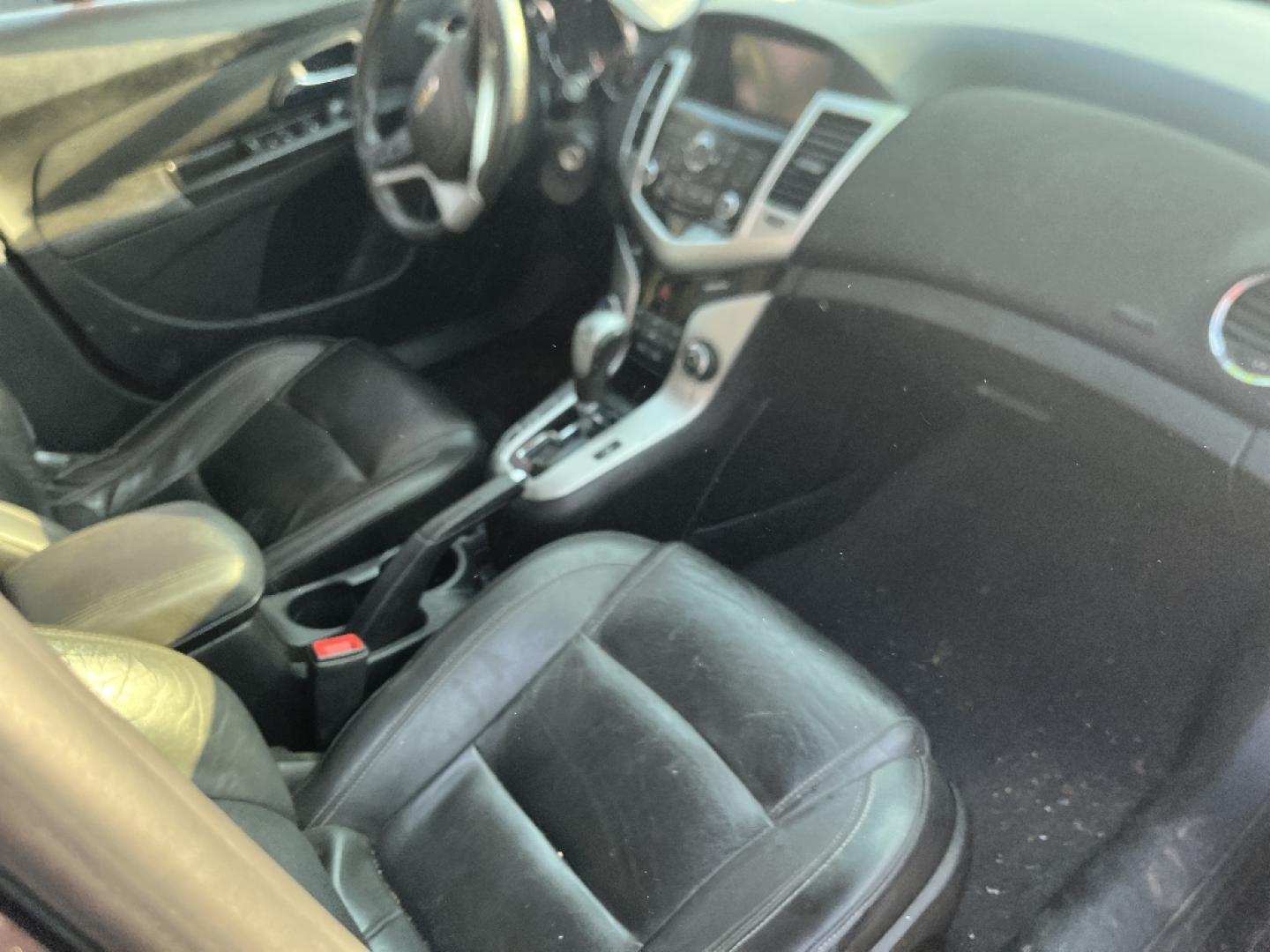2015 BLUE CHEVROLET CRUZE 2LT Auto (1G1PE5SB8F7) with an 1.4L L4 DOHC 16V TURBO engine, AUTOMATIC transmission, located at 2303 West Mt. Houston, Houston, 77038, (281) 507-3956, 29.771597, -95.339569- Photo#4