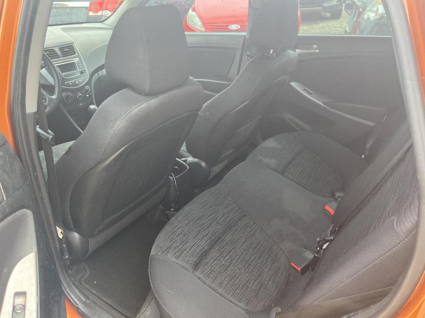 2015 ORANGE HYUNDAI ACCENT GS 5-Door 6A (KMHCT5AE1FU) with an 1.6L L4 DOHC 16V engine, AUTOMATIC transmission, located at 2303 West Mt. Houston, Houston, 77038, (281) 507-3956, 29.771597, -95.339569 - Photo#5