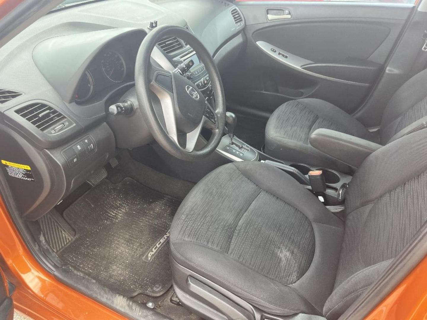 2015 ORANGE HYUNDAI ACCENT GS 5-Door 6A (KMHCT5AE1FU) with an 1.6L L4 DOHC 16V engine, AUTOMATIC transmission, located at 2303 West Mt. Houston, Houston, 77038, (281) 507-3956, 29.771597, -95.339569 - Photo#4