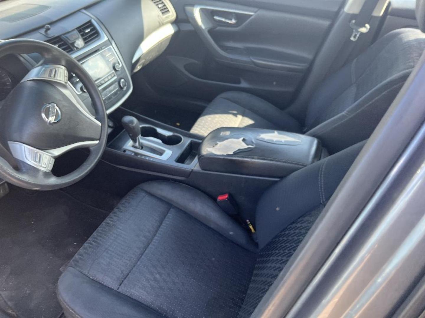 2016 GRAY NISSAN ALTIMA 2.5 S (1N4AL3AP9GC) with an 2.5L L4 DOHC 16V engine, AUTOMATIC transmission, located at 2303 West Mt. Houston, Houston, 77038, (281) 507-3956, 29.771597, -95.339569 - Photo#3
