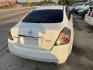 2008 WHITE NISSAN ALTIMA 2.5 S (1N4AL21E18C) with an 2.5L L4 DOHC 16V engine, AUTOMATIC transmission, located at 2303 West Mt. Houston, Houston, 77038, (281) 507-3956, 29.771597, -95.339569 - Photo#2