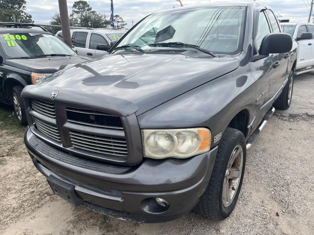 photo of 2004 DODGE RAM 1500 ST Quad Cab 4WD