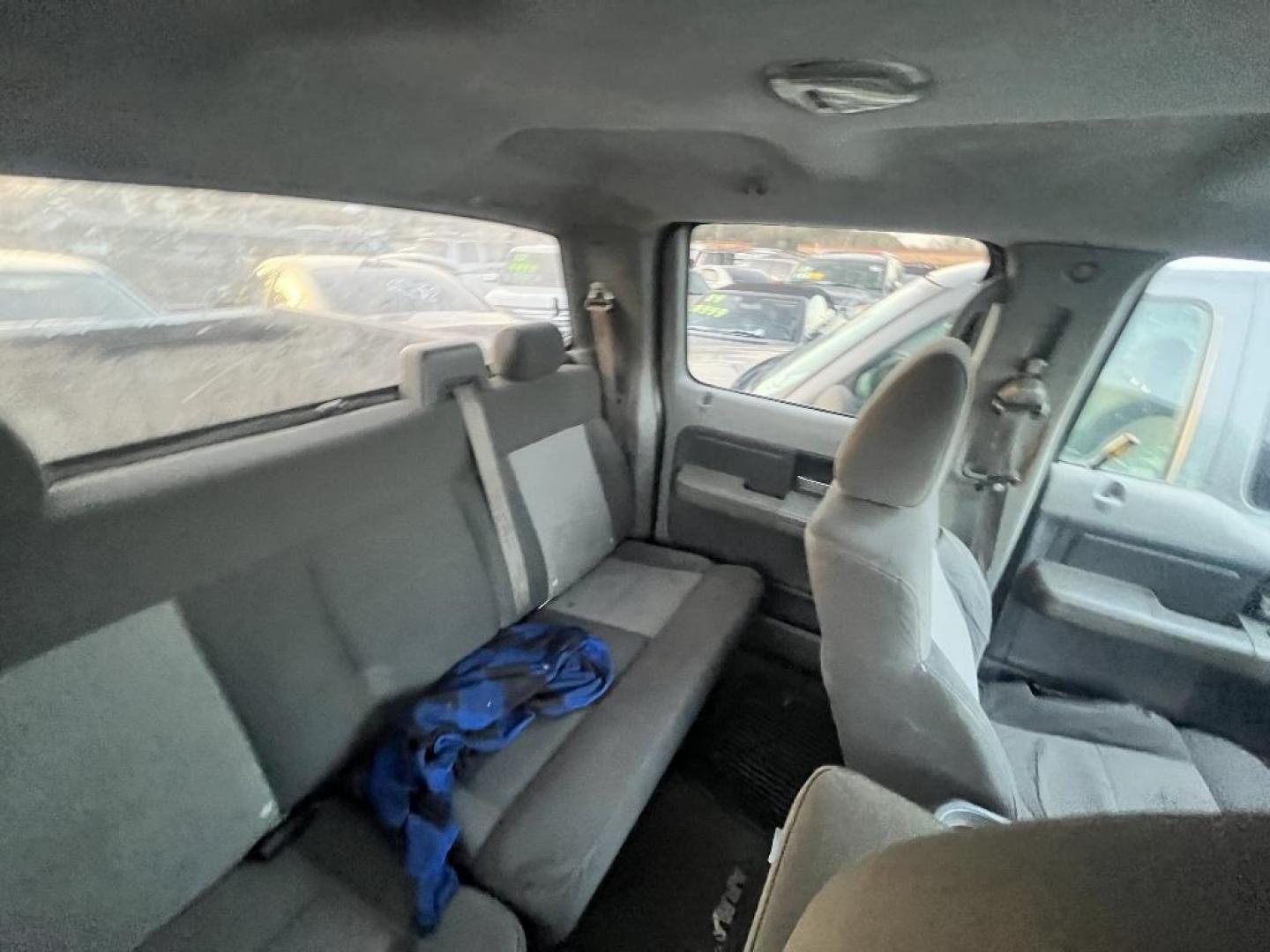 2007 GRAY FORD F-150 Lariat SuperCrew 2WD (1FTRW12W87F) with an 4.6L V8 SOHC 16V engine, AUTOMATIC transmission, located at 2303 West Mt. Houston, Houston, 77038, (281) 507-3956, 29.771597, -95.339569 - Photo#7
