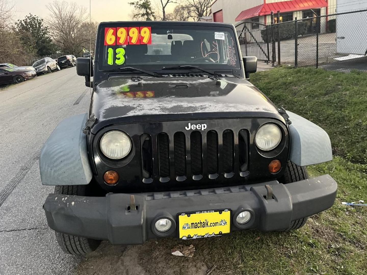 2011 GRAY JEEP WRANGLER Sport 4WD (1J4AA2D17BL) with an 3.8L V6 OHV 12V engine, MANUAL transmission, located at 2303 West Mt. Houston, Houston, 77038, (281) 507-3956, 29.771597, -95.339569 - Photo#0
