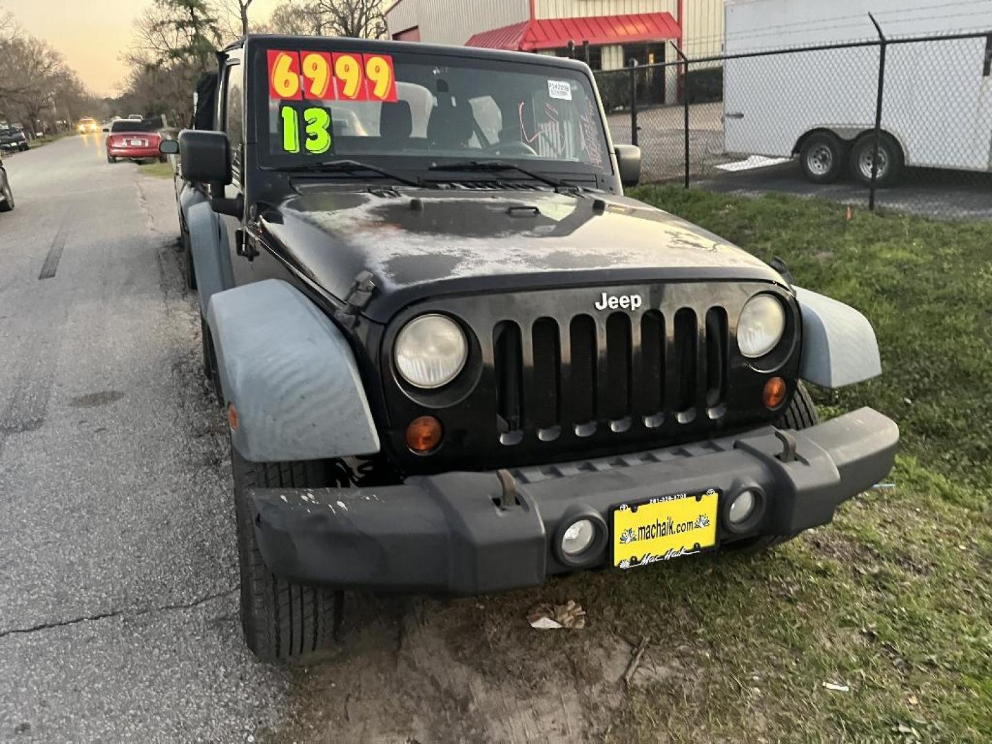 2011 GRAY JEEP WRANGLER Sport 4WD (1J4AA2D17BL) with an 3.8L V6 OHV 12V engine, MANUAL transmission, located at 2303 West Mt. Houston, Houston, 77038, (281) 507-3956, 29.771597, -95.339569 - Photo#1