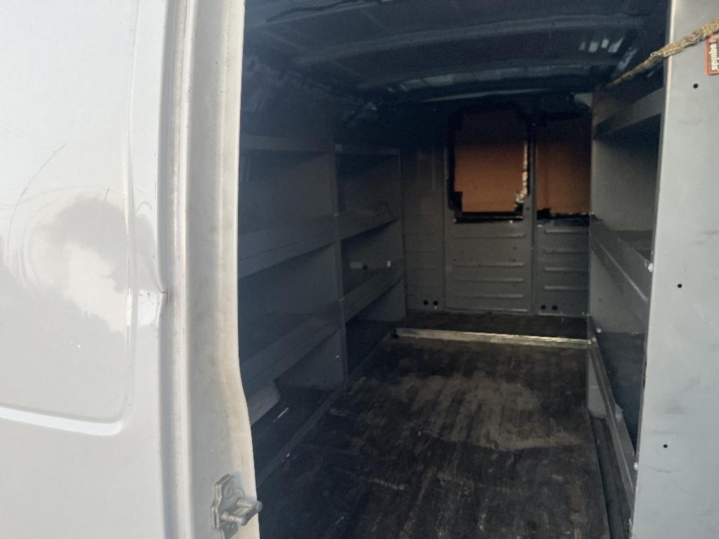 2014 WHITE CHEVROLET EXPRESS 2500 Cargo (1GCWGFCG9E1) with an 6.0L V8 OHV 16V FFV engine, AUTOMATIC transmission, located at 2303 West Mt. Houston, Houston, 77038, (281) 507-3956, 29.771597, -95.339569 - Photo#2