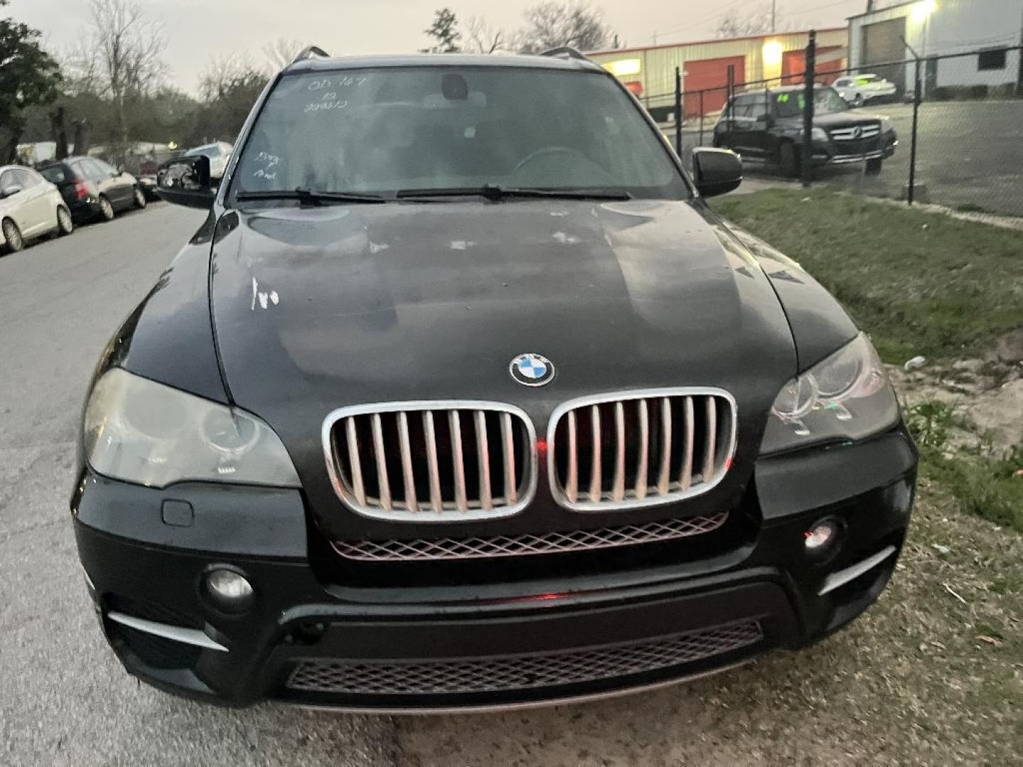 2012 BLACK BMW X5 xDrive35d (5UXZW0C59CL) with an 3.0L L6 DOHC 24V DIESEL engine, AUTOMATIC transmission, located at 2303 West Mt. Houston, Houston, 77038, (281) 507-3956, 29.771597, -95.339569 - Photo#0