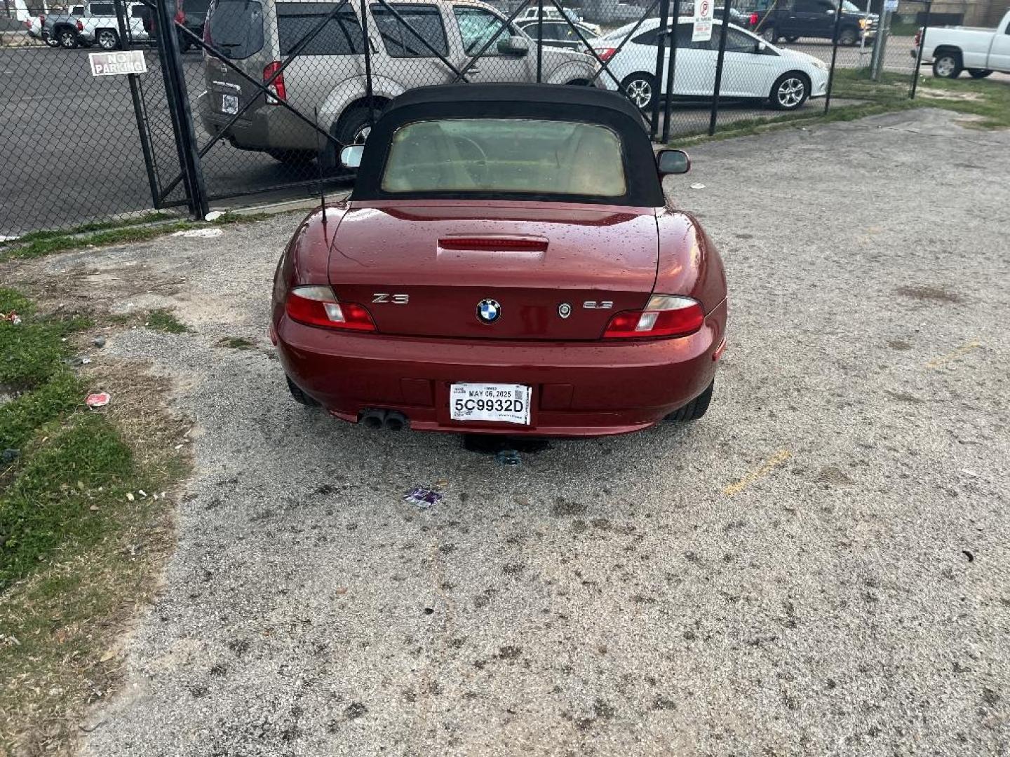 2000 RED BMW Z3 2.3 Roadster (4USCH9342YL) with an 2.5L V6 DOHC 24V engine, AUTOMATIC transmission, located at 2303 West Mt. Houston, Houston, 77038, (281) 507-3956, 29.771597, -95.339569 - Photo#1