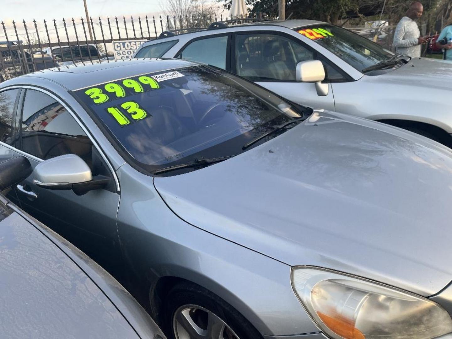 2013 GRAY VOLVO S60 T5 (YV1612FS1D1) with an 2.5L L5 DOHC 20V TURBO engine, AUTOMATIC transmission, located at 2303 West Mt. Houston, Houston, 77038, (281) 507-3956, 29.771597, -95.339569 - Photo#1