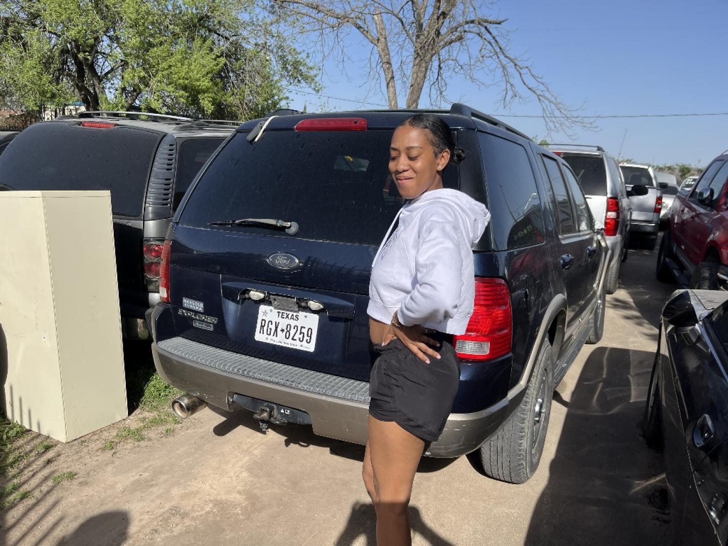 2002 BLUE FORD EXPLORER Eddie Bauer 4WD (1FMZU74E82U) with an 4.0L V6 SOHC 16V engine, AUTOMATIC transmission, located at 2303 West Mt. Houston, Houston, 77038, (281) 507-3956, 29.771597, -95.339569- Photo#1