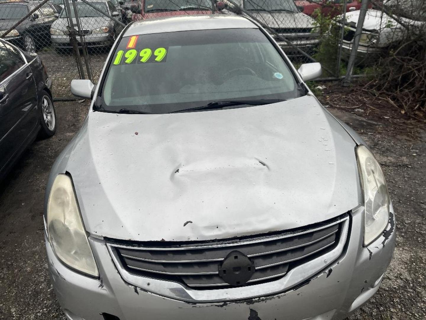 2010 GRAY NISSAN ALTIMA 2.5 S (1N4AL2AP4AN) with an 2.5L L4 DOHC 16V engine, AUTOMATIC transmission, located at 2303 West Mt. Houston, Houston, 77038, (281) 507-3956, 29.771597, -95.339569 - Photo#1