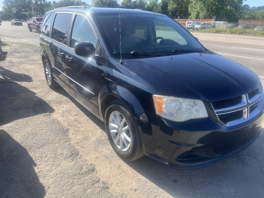 photo of 2014 DODGE GRAND CARAVAN SXT
