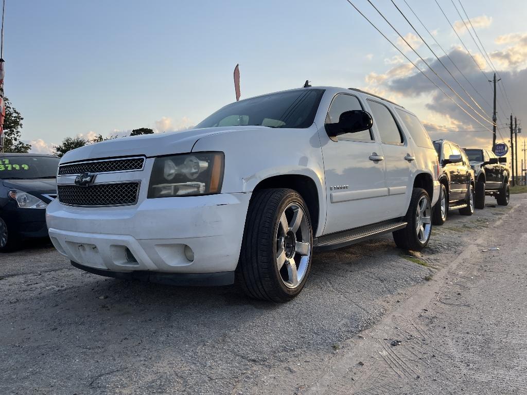 photo of 2007 CHEVROLET TAHOE LS 2WD