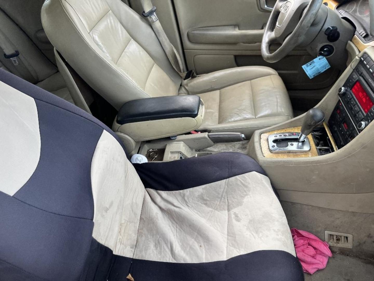 2007 BLACK AUDI A4 2.0T quattro (WAUDF78E77A) with an 2.0L L4 DOHC 16V engine, AUTOMATIC transmission, located at 2303 West Mt. Houston, Houston, 77038, (281) 507-3956, 29.771597, -95.339569 - Photo#2