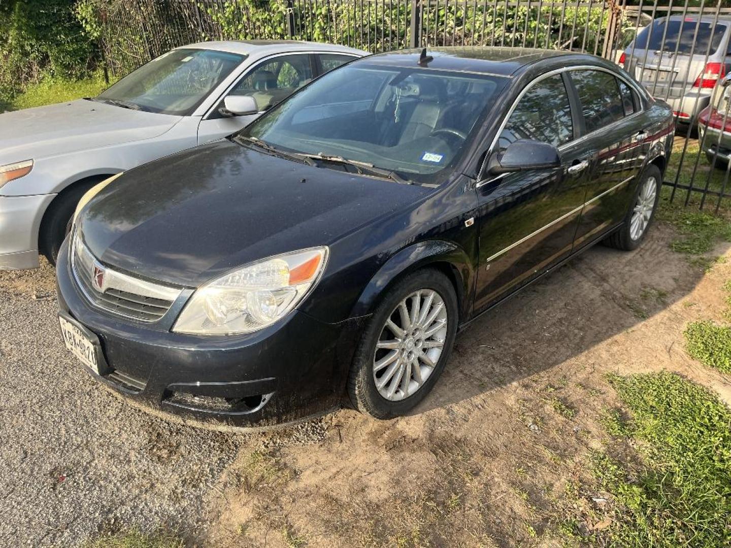 2007 BLUE SATURN AURA XR (1G8ZV57717F) with an 3.6L V6 24V DOHC engine, AUTOMATIC transmission, located at 2303 West Mt. Houston, Houston, 77038, (281) 507-3956, 29.771597, -95.339569 - Photo#2