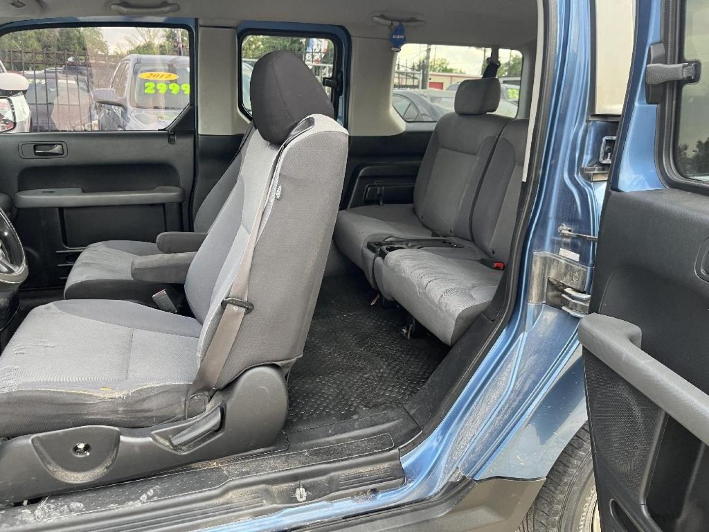 2008 BLUE HONDA ELEMENT EX 2WD AT (5J6YH18768L) with an 2.4L L4 DOHC 16V engine, AUTOMATIC transmission, located at 2303 West Mt. Houston, Houston, 77038, (281) 507-3956, 29.771597, -95.339569 - Photo#2