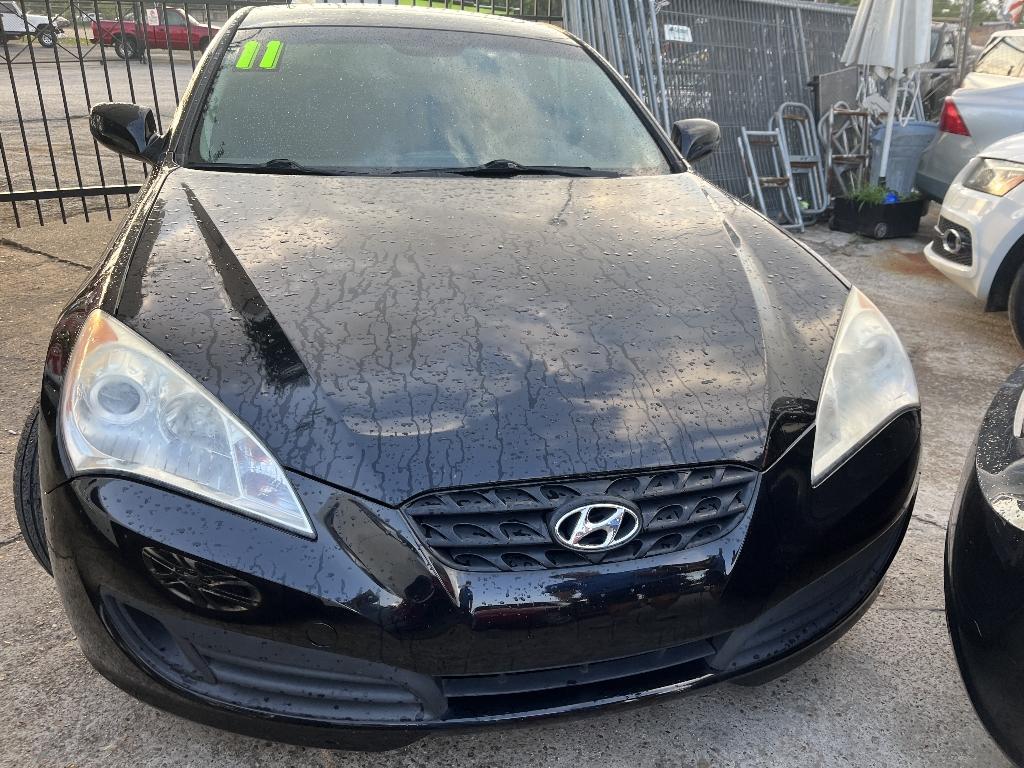 photo of 2011 HYUNDAI GENESIS COUPE 2.0 Auto