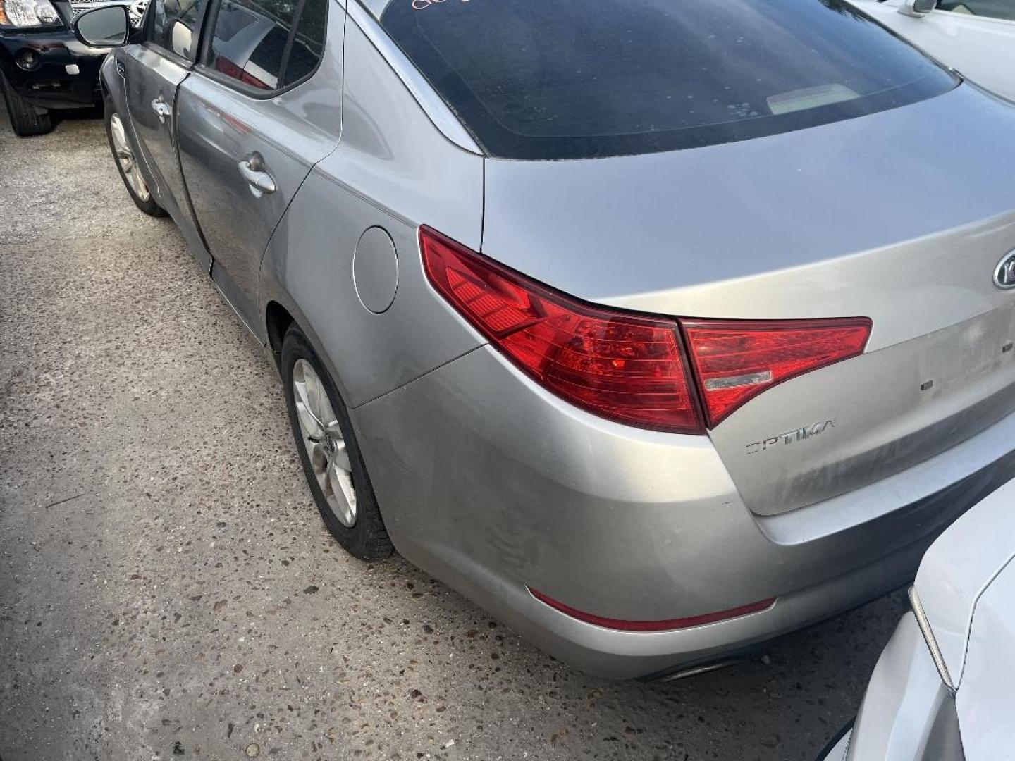 2011 GRAY KIA OPTIMA LX AT (KNAGM4A7XB5) with an 2.4L L4 DOHC 16V engine, AUTOMATIC transmission, located at 2303 West Mt. Houston, Houston, 77038, (281) 507-3956, 29.771597, -95.339569 - Photo#2