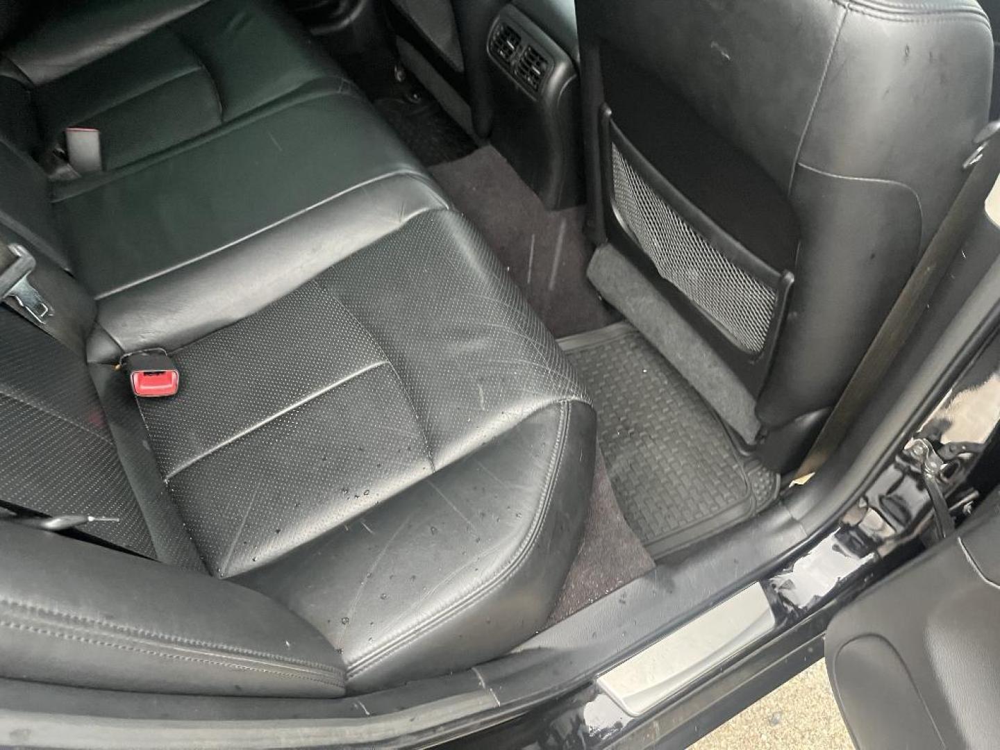 2012 BLACK INFINITI G SEDAN 37 Journey (JN1CV6APXCM) with an 3.7L V6 DOHC 24V engine, AUTOMATIC transmission, located at 2303 West Mt. Houston, Houston, 77038, (281) 507-3956, 29.771597, -95.339569 - Photo#4