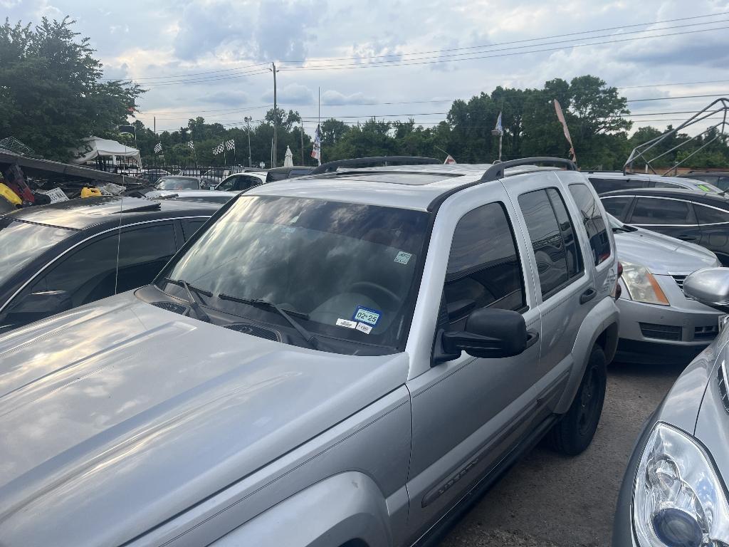 photo of 2005 JEEP LIBERTY Renegade 2WD