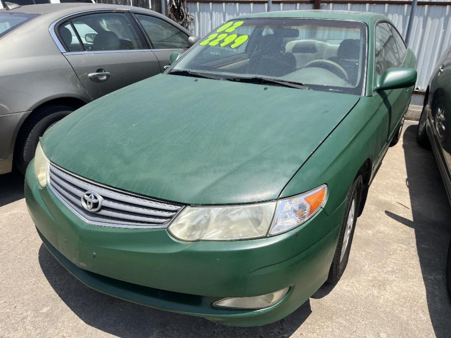2002 GREEN TOYOTA CAMRY SOLARA SE (2T1CE22PX2C) with an 2.4L L4 DOHC 16V engine, AUTOMATIC transmission, located at 2303 West Mt. Houston, Houston, 77038, (281) 507-3956, 29.771597, -95.339569 - Photo#3