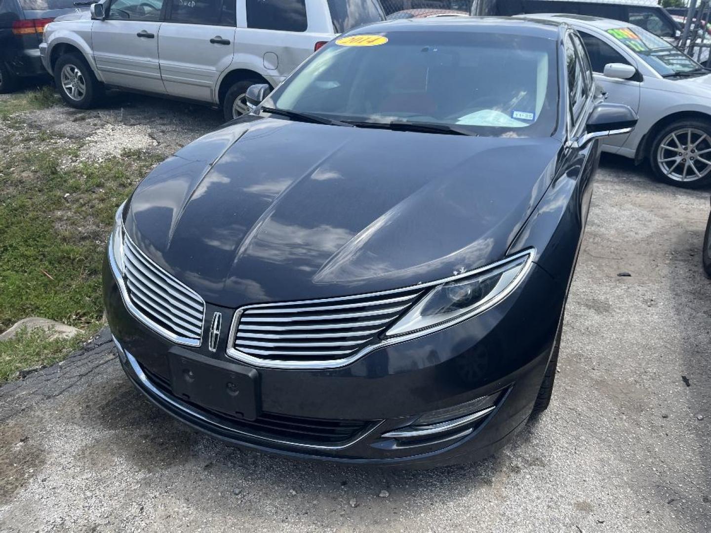 2014 GRAY LINCOLN MKZ FWD (3LN6L2G9XER) with an 2.0L L4 DOHC 16V engine, AUTOMATIC transmission, located at 2303 West Mt. Houston, Houston, 77038, (281) 507-3956, 29.771597, -95.339569 - Photo#0