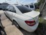 2009 WHITE MERCEDES-BENZ C-CLASS C300 Luxury Sedan (WDDGF54X89R) with an 3.0L V6 DOHC 24V engine, AUTOMATIC transmission, located at 2303 West Mt. Houston, Houston, 77038, (281) 507-3956, 29.771597, -95.339569 - Photo#4