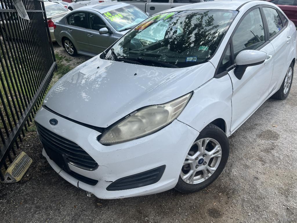 photo of 2014 FORD FIESTA SE Sedan